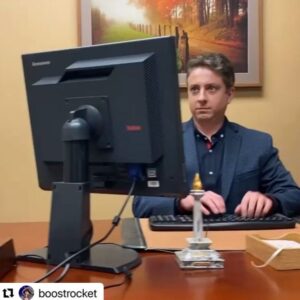 Dani Kind Instagram - What do we do in between takes while filming @workinmoms you ask??
The genius that is @boostrocket and @aleysay were kind enough to let me play with them. Thanks creative super duo!