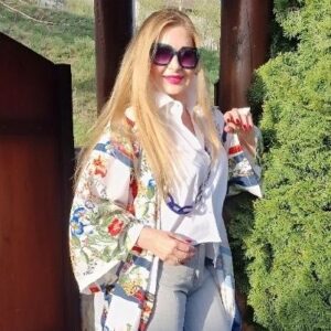 Actress Danica Maksimović HD Instagram Photos and Wallpapers May 2024