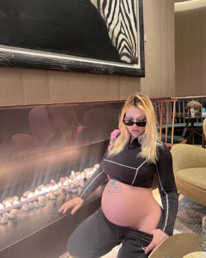 Daniela Blume Instagram - 8 Meses x 2 en 1 🤪🧸🧸