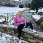 Daniela Blume Instagram - Le gusta la nieve a quien está n la barriguita pk nacerá en invierno y pk me abriga desde dentro ❄️⛄️⛄️