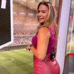Daniela Boaventura Instagram – Depois da louca do mercado (só ando com os cabelos pro alto), a gente dá uma caprichada na sexta-feira! Cola no clube que a gente tá no ar! 🤪🤪🤪 #espnfcbr