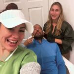 Daniela Droz Instagram – Preparando el rostro de los noviiooossss wiiiii!!!!

@hydrationsquadus en Orlando Fl.

#boda #danieladroz #botox #hilosdecolágeno #hydrationsquad #drasantana #orlandoflorida