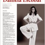 Daniela Escobar Instagram - Sou duas em uma… Tem a atriz e tem a Health Coach. As duas se revezam de acordo com o mood, e com a necessidade do serviço. Sou também a que pede ajuda para uma causa que considero muito relevante, o respeito a vida de outros seres. Os animais. Se quiser saber mais da uma fuçadinha nos posts anteriores e descubra do que estou falando e como pode ajudar se assim desejar.💪🏻🌻🙏🏻
