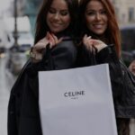 Daniela Martins Instagram - CONCOURS SAC CÉLINE 🤩 On vous gâte aujourd’hui avec ce magnifique sac CÉLINE luggage nano d’une valeur de 2200 euros ! Pour tenter de le gagner, il te suffit : - de commenter ce post en taguant autant d’amis que vous voulez (un comm un tag. Lâchez-vous) - ⁠de suivre @martinsdaniela et @chloe_letellier Bonus: repartager en story La gagnante sera contactée directement et si elle le souhaite nous pourrons venir lui remettre le sac en main propre sur Paris, l’occasion d’aller boire un café toutes les 3 ☺️ Le tirage au sort aura lieu le 31 mars ! Bonne chance à toutes ❤️