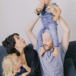 Daniela Martins Instagram - Résumé de 5 ans d’un bonheur sans fin ♥️ On t’aime Valentin, joyeux anniversaire 🥳