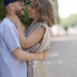 Daniela Martins Instagram - 8 ans de mariage. 8 ans de nous. J’ai l’impression que c’était hier et pourtant j’ai aussi l’impression que tu as toujours été là… Notre couple passe souvent après les enfants, mais une chose est certaine: nous nous aimons plus fort qu’il y a 8ans ♥️ #mariage #love #couple #famille