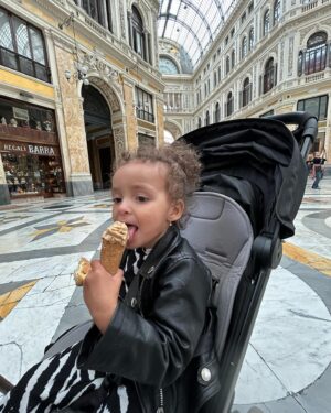 Daniela Nízlová Instagram - Pekny tyzden za nami🍋🍝🥂✈️🍦❤️Krasnu nedelu vsetkym☀️
