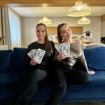 Daniela Nízlová Instagram - 🔥POZOR NOVÁ MEGA SÚŤAŽ🔥 Žrebovať budeme až 8 výhercov!😍 Vyhraj 5x iPhone 15 bonus 3x100€. Jednu z cien môžeš získať aj TY! . Podmienky: 👇👇👇 . 1️⃣ Na profile @visigroup.digital daj SLEDOVAŤ všetky profily, ktoré @visigroup.digital SLEDUJE. . 2️⃣ Potvrď svoju účasť na webe www.visigroup.digital zadaním prihlasovacieho mena a emailu. . 👉 BONUS je 3x100€ (nieje podmienkou). Ak sa chceš zúčastniť bonusu, stačí zdielať fotku súťaže do instastory a označiť účet @visigroup.digital. . Súťaž končí 11.02.2024 Žrebovanie bude prebiehať v pondelok 12.02.2024 na webe www.visigroup.digital 🍀