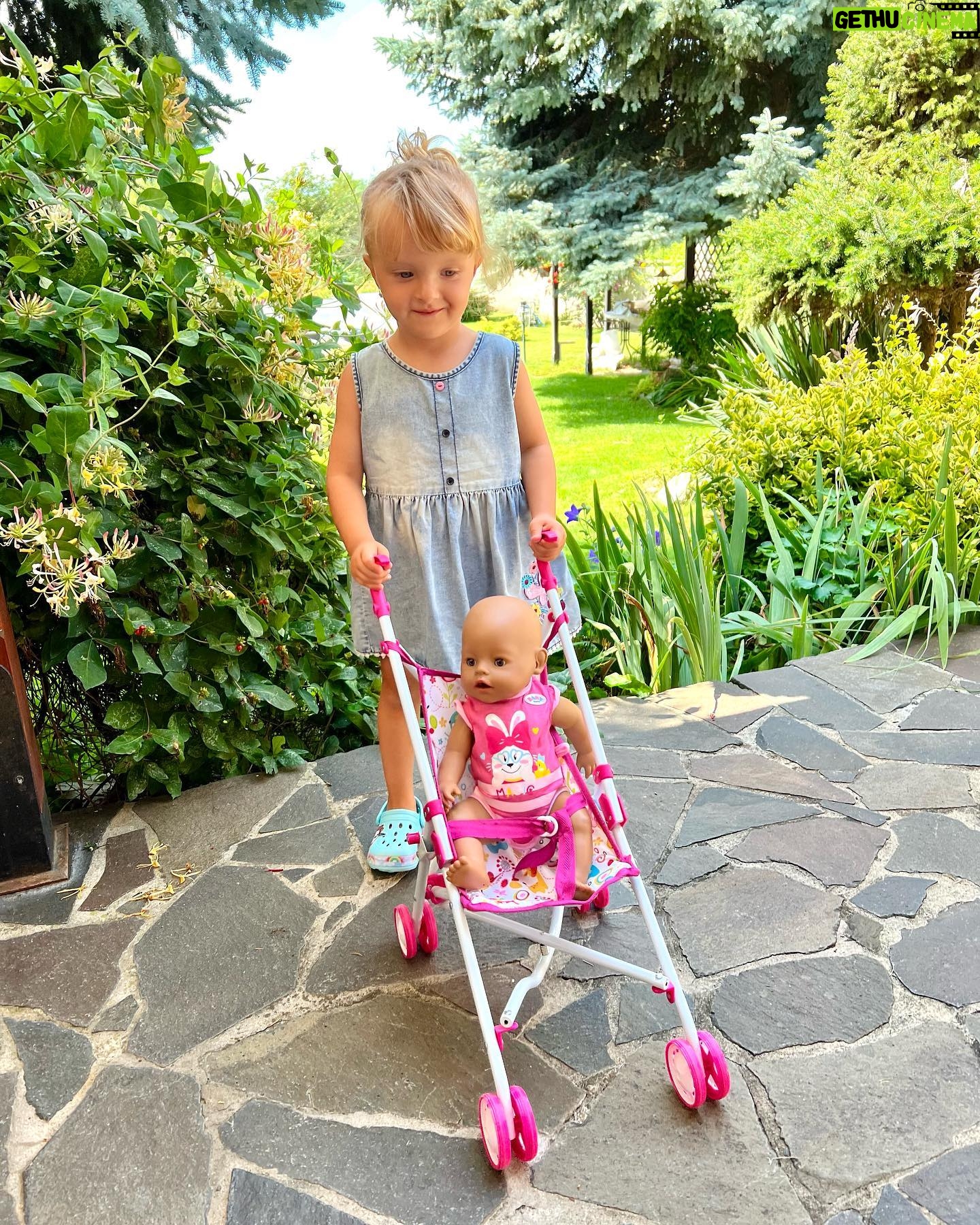 Daniela Nízlová Instagram - Moj poklad, moj zmysel zivota, moje vsetko❤️