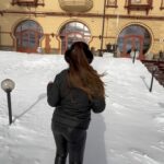 Daniela Nízlová Instagram - Opat som vytriedila satnik na @vinted , tak chodte checknut, ci sa Vam nieco nehodi, aby sme trosku usetrili planetu a dali veciam druhu sancu🫶🏼Dajte sledovat moj profil “danielatwiins” a ja dam 5najzaujimavejsim profilom follow back:) #ad #vinted #danielatwiins