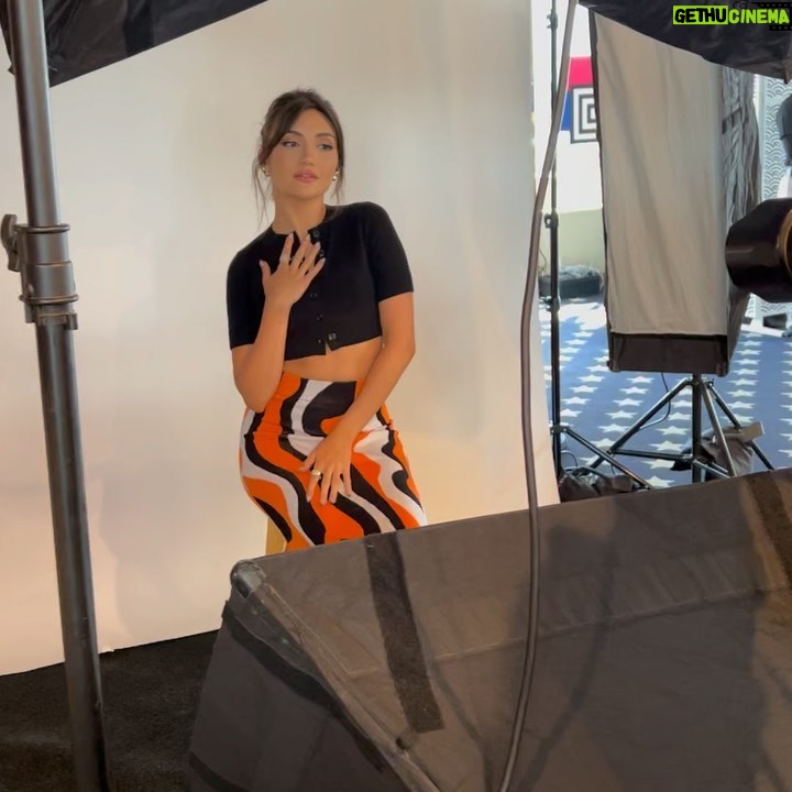 Daniela Nieves - 3 Likes - !!!!! we are exactly 3 weeks away from the premiere of VA so here are some fun LA/SanDiego comic con stuff i forgot to post🫶✨✨✨ @peacocktv #vampireacademy