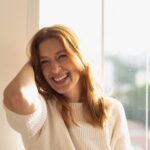 Daniela Paschoal Instagram – então é isso
esse alívio aqui dentro
é que vai me levar além.✨
•
•
•
•
📸 @eunadiareis 
📸 @drialvesfoto