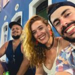 Daniela Paschoal Instagram - cheios de axé! 💛✨