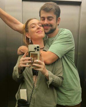 Daniela Paschoal Instagram - da série - espelho .