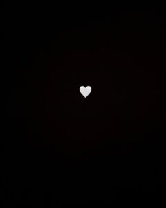 Daniela Ramírez Instagram - No hay palabras .. todo el amor y la fuerza del mundo mi rubia preciosa @mariana.derderian .
