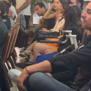 Daniela Ramírez Instagram - #100joveneslideres 2023 💫 gracias gracias por este importante reconocimiento . Que grandes y diversos talentos llenos de convicción y ganas de mejorar nuestro presente ✊🏼 • •conjunto precioso primaveral @mariacherchile •maquillaje , mi genia @camilamakeup 🫀
