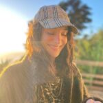 Daniela Ramírez Instagram - pelo.. ya no sé cómo está. Todo crece 🌱
