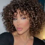Daniela Santiago Instagram - Mi cabello crece cada vez más hermoso !!