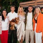 Daniela Santiago Instagram - Otro cumpleaños precioso rodeada de mi familia y amigos , Muchas gracias por hacerme sentir tan bonito !! Os ❤️!! Muchísimas gracias @ladiosamalaga por el trato tan exquisito y dejarlo todo perfecto!! Fotografía @alberreims 💖 Carrete 1 . Vienen muchas más !! 💖