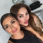 Daniela Santiago Instagram - Muchísimas gracias @danielasantiago___ por tu confianza en mi para tu micropigmentacion. No me lo has podido poner más fácil, eres un encanto y además guapísima con y sin micropigmentación 😍 Estoy deseando ver todos tus nuevos proyectos 🎥🎞️ Hemos realizado: ✨ Microblading en cejas - para un efecto suave rellenando su ceja natural ✨ Babyliber en ojos - se trata de una línea muy fina entre pestañas para dar densidad mayor profundidad en la mirada ✨ Aquarelle lips - le hemos dado un tono sonrosado al labio para camuflar marcas antiguas de un herpes Si quieres realizarte la micropigmentación llama al 📞 633 413 927 😊 Te daremos toda la información #micropigmentación #microblading #permanentmakeup #micropigmentaciónsevilla #pmu #microbladedbrows