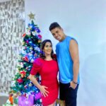 Daniele Hypólito Instagram - Feliz natal 🎁🎄 🥰 #natal #felicidade #feliznatal #danyhypolito #fabiocastro #amor