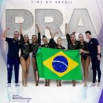 Daniele Hypólito Instagram - Orgulho 🇧🇷 Uma mistura de emoções ao ver o Brasil no pódio, parabéns Jade , Rebeca, Flávia, Lorraine , Julia e Caroline , parabéns a equipe técnica Francisco e Iryna , Parabéns a equipe multidisciplinar representada pelo Dr Rodrigo Sason , parabéns ao Flamengo e Cegin que dão estrutura para suas atletas, Parabéns ao comitê olímpico brasileiro por acreditar em seus atletas . Parabéns a todas as ginastas que fizeram e fazem parte da história da ginástica. E parabéns a confederação brasileira de ginástica por toda a luta para a ginástica estar nesse patamar. Brasilllllllllllllll @jade_barbosa @rebecarandrade @flavialopessaraiva @loloo_santos @juju_bsoares @carolynepedro @cbginastica @comiteolimpicobrasileiro @flamengo @ceginpr @timebrasil @timebrasil