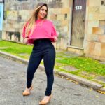 Daniele Hypólito Instagram – A alegria não está nas coisas, está em nós.
O que tira um sorrisinho do seu rosto ?
#alegria #felicidade #ela #danyhypolito #felicidade #gata #rj