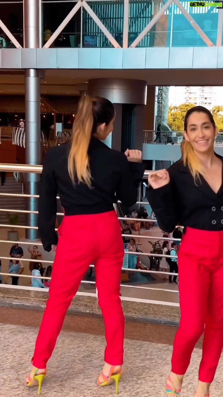 Daniele Hypólito - 2.5K Likes - A elegância é poder quando usado corretamente.
Que você tenha um ótimo domingo!
#elegacia #linda #gata #danyhypolito #maravilhosa #musa #domingou #voltinha