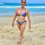 Daniele Hypólito Instagram - Viver a vida é encontrar alegria nas pequenas coisas do dia a dia e valorizar cada momento como único. O que te faz feliz ? #praia #barra #rj40graus #danyhypolito #rj #musa #verao