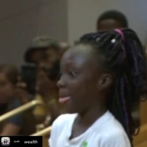 Daniella Alonso Instagram - Out of the mouths of babes...The young and innocent are often unexpectedly wise... (the fact that this baby feel these feelings at her age is 💔) #blacklivesmatter #justiceforgeorgefloyd #solidarityneeded #poc