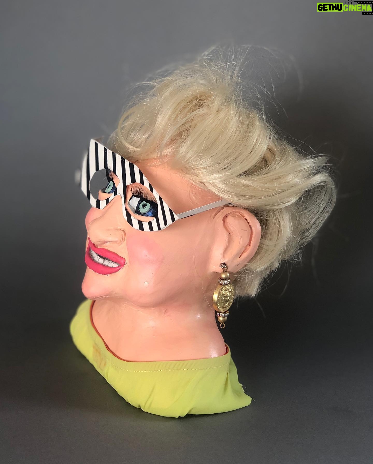 Daniella Pineda Instagram - “The Duchess from Mar-A-Largo” . . . Clay, Acrylic, Paper, Synthetic hair. By ME.