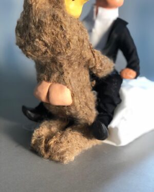 Daniella Pineda Instagram - “Hi your delivery-oh shit...word...ok...I’m just gonna set this down...”
.
.
.
Clay, Acrylic, Cloth, Paper.
By ME.