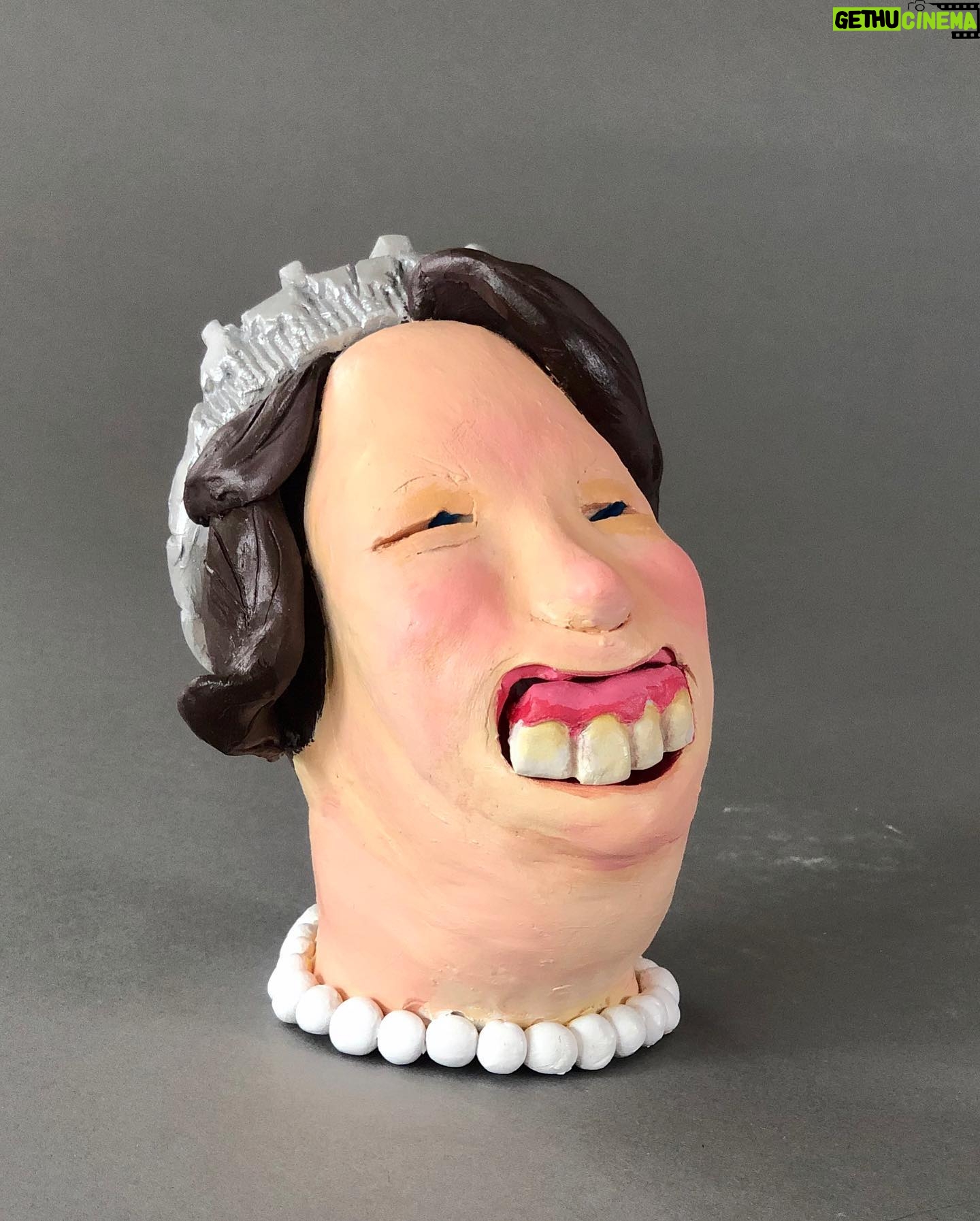 Daniella Pineda - 2.8K Likes - āYAS QUEENā
.
.
.
Acrylic and Clay.
By me!