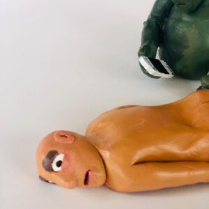 Daniella Pineda Instagram - “ET probe home.” 
•
•
Acrylic and clay. By me.