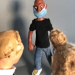 Daniella Pineda Instagram - “Hi your delivery-oh shit...word...ok...I’m just gonna set this down...” . . . Clay, Acrylic, Cloth, Paper. By ME.