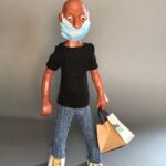 Daniella Pineda Instagram - “Hi your delivery-oh shit...word...ok...I’m just gonna set this down...” . . . Clay, Acrylic, Cloth, Paper. By ME.