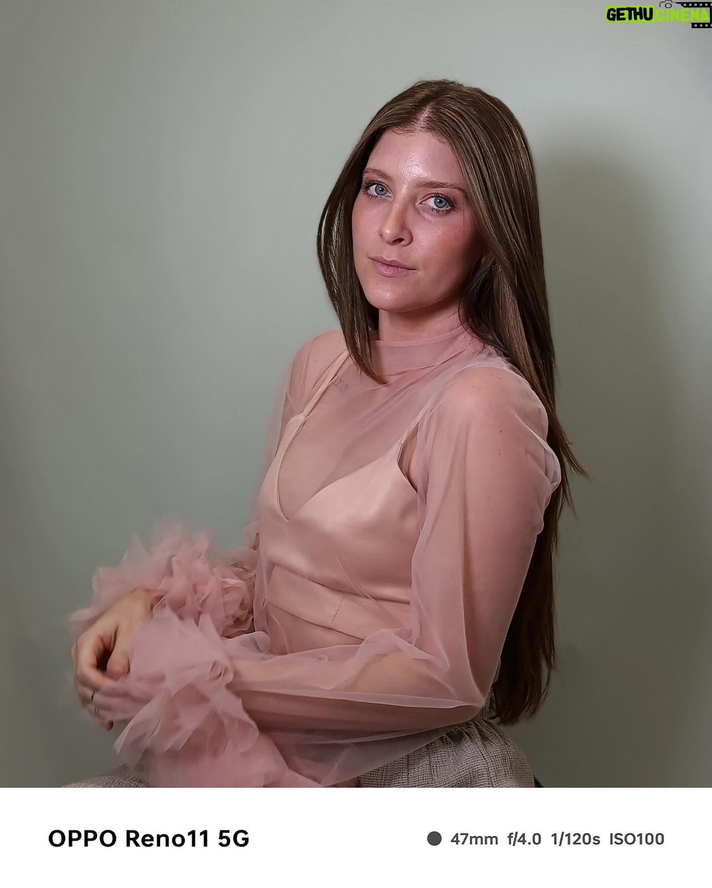 Danielle Clyde Instagram - Estos son los retratos que tomé con mi OPPO Reno11 5G después de la experiencia con Benefit. Increíbles no? @oppomexico #OPPOReno115G #ExpertoenRetrato #OPPOxBenefit