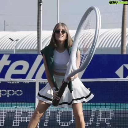 Danielle Clyde Instagram - ¡Esto es lo que pasa cuando mezclamos diversión con el Deporte Blanco! Vive de cerca la experiencia del @abiertomexicanodetenis . #SiempreContigoAcapulco #AbiertoTelcel @oppomexico
