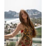 Danielle Clyde Instagram - Acapulco mi amor 🏝️ . Styling @steponfashion