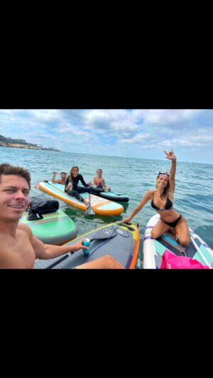 Danielle Mathers Instagram - Pau Hana con Ohana🤙🏽