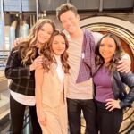 Danielle Nicolet Instagram - FIRST day - LAST day on #TheFlash - 7 seasons, 100 episodes, new best friends and forever memories. I’m so grateful 🙏🏽