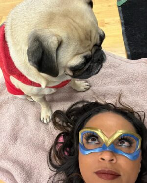 Danielle Nicolet Instagram - Call me: VIRTUE! About last night… The first time I found my Supah-Suit hanging in my trailer I squealed! 😁 What a fantastic way to close out this incredible journey on #TheFlash - with my very own Superhero name and suit! 🙌🏽🦸🏽‍♀️ - even Biggie loved it! Thank you so much Jonathan Butler and Sarah Tarkoff for writing this awesome episode!