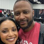 Danielle Nicolet Instagram - Thank you @indypopcon for a fantastic weekend full of old and new friends, lots of laughs and even a little ghost hunt at @slipperynoodleindy - 🥰 next time I’ll order the shrimp cocktail with the sauce on the side 😂