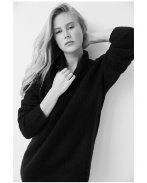 Danika Yarosh Instagram - 📸: @jaredkocka