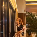 Danika Yarosh Instagram - vegas dumppp! best pics gotta stay in the camera roll tho 😈🎰🍸💒🥥🕺🏻🪩🍑🐸👯‍♀️🪕✨