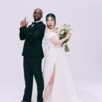 Danny Beeech Instagram – 日前帶黑豹要去雲林辦家宴的前，我一直擔心雲林各路長輩家人看到黑人會不會嚇死，還是各種不適應? 白人就算了還是黑人，我內心各種擔心小劇場 

 

就這樣，黑豹成為中華民國有史以來第一個抵達雲林的黑人(?) 

 

我鼓起勇氣問阿嬤楊劉花雲女士:阿嬤，我嫁給黑人你有覺得怎麼樣嗎? 

 

沒想到楊劉花雲女士說:你都老成這樣，有人願意娶挖丟送啊，挖管他蝦米挖溝郎~~(台語) 

 

哈哈哈哈哈哈哈哈哈哈哈哈哈哈哈好過份的答案哈哈哈哈哈哈哈哈哈哈哈哈哈阿難怪我阿公阿嬤完全一副無所謂的樣子哈哈哈哈哈哈哈哈哈哈哈我根本事前白擔心! 

 

40歲在雲林鄉親心中的老是多老? 

因為雲林隔壁的鄰居是我小時候的奶媽，我小時候給奶媽帶的，奶媽的好幾個孫子，都已經生小孩了，對，不是奶媽小孩生小孩，是奶媽的孫子生小孩，我居然，才剛嫁掉哈哈哈哈哈哈哈哈哈哈哈哈哈哈哈哈哈哈哈哈 

 

我大概在雲林長輩心中是80歲哈哈哈哈哈哈哈哈哈哈哈阿! 

 

不孝長孫我，居然趕在阿公阿嬤入土前嫁掉(因為他們都86歲了嗚嗚嗚)，他們好像真的很開心。 

 

喔好放一下婚紗照給大眾一個交代這樣~ 

 

我其實真的壓根不想拍婚紗，沒想到黑豹想拍 

因為我多次工作穿禮服跟婚紗，我真的沒有一件扣得起來，亞洲真的有夠歧視胖妹 嗚嗚嗚嗚 

而且他都站我後面，媽的顯得我頭跟大蕃薯一樣大🤣🍠

我背後的兩個扣子彷彿海峽兩岸(還沒隆乳時當年還比現在瘦)，沒想到造型師廢進洪荒之力找到了扣得起來的婚紗! 

婚紗 @lin_hui_chi 
白色婚鞋 @charleskeith_tw 
銀色婚鞋 咖啡色男皮鞋 @resarah_wedding_shoes 
西裝 @vandome_suit 
捧花 @gbflowertw