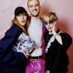 Daphné Bürki Instagram - C’est sorti! ICÔNES DRAG par @ranobrac Publié chez @editionshoebeke Un lendemain de Noël, Jean photographe génial/sensible/créatif m’a proposé de parler de mon amour du Drag…❤️‍🩹