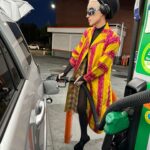 Daphne Guinness Instagram - Pumping in my pumps ⛽️
