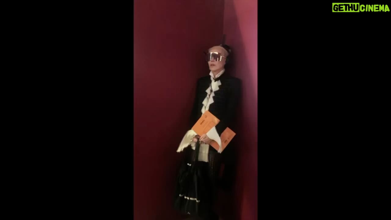 Daphne Guinness Instagram - At @florencebiennale with @david_lachapelle @tedua_wildbandana in the ‘Stations of the Cross’ and my Revelations videos from my third album!💕🎶🍀#WeAreFamily!