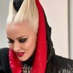 Daphne Guinness Instagram – Thank you for all the love!! ❤️🖤✨

Watch my guest appearance of @dragraceukbbc on @bbciplayer 💫

💇‍♀️ @tomwberry 
💄 @juliecooper_makeup 

#dragrace #dragraceuk #rupaulsdragrace